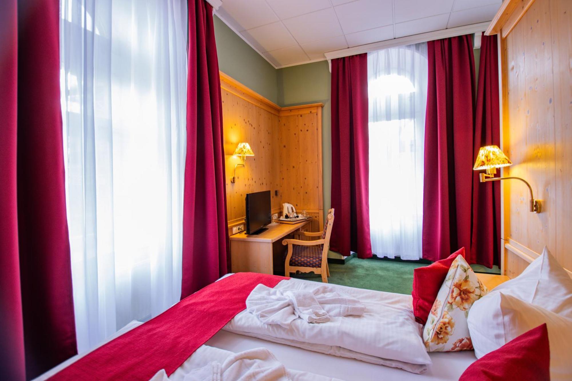 Hotel Schloss Nebra ภายนอก รูปภาพ