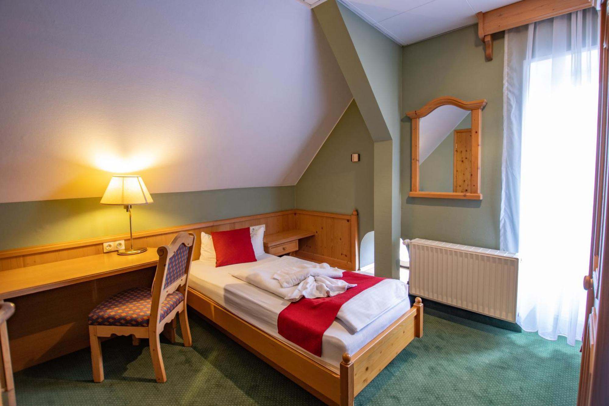 Hotel Schloss Nebra ภายนอก รูปภาพ